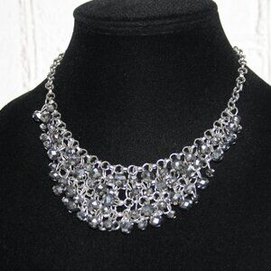 Beautiful silver and crystal bib style statement necklace 16-18"